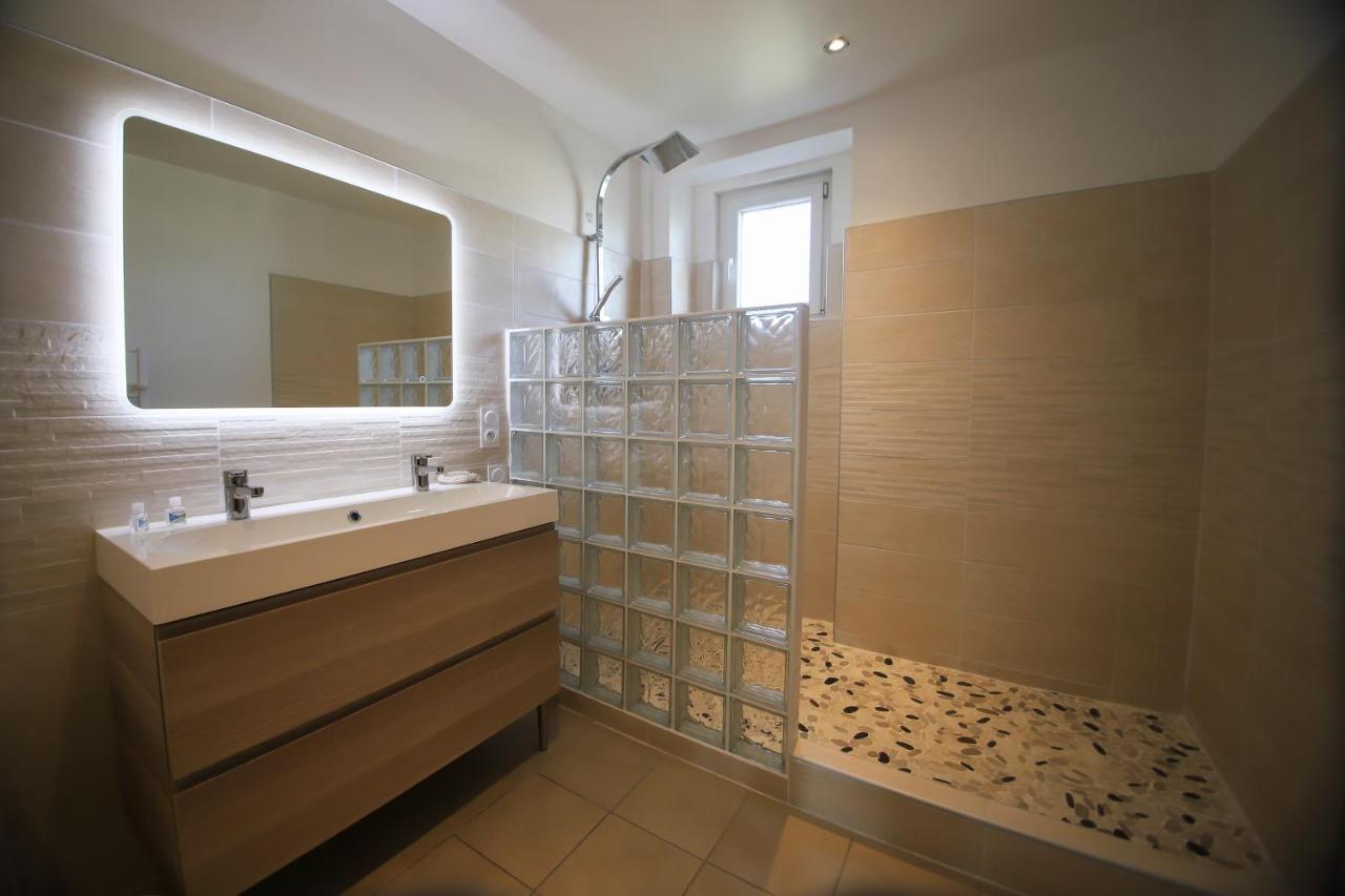 Maison Tendance Avec Jardin, Centre Village, Alpilles, Familles Eyragues Екстер'єр фото